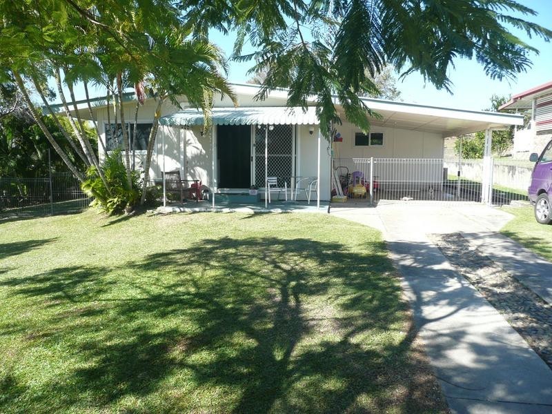 1 Philip Street, Bowen QLD 4805