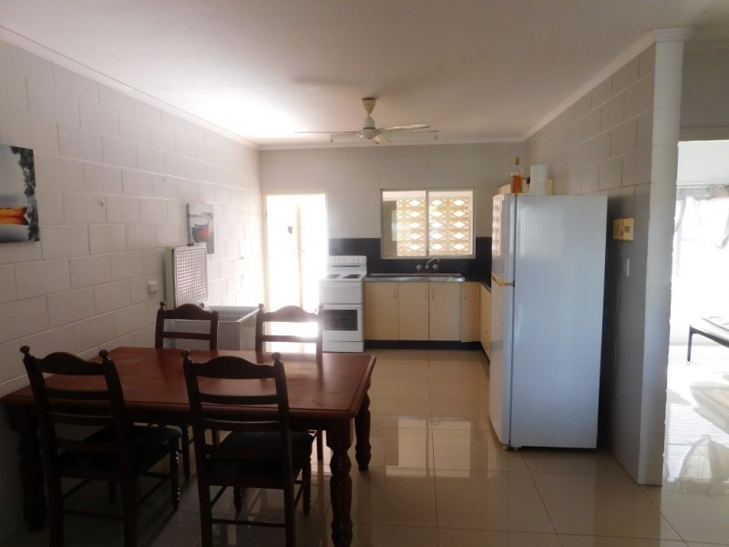 1/10 Nona Street, Bowen QLD 4805