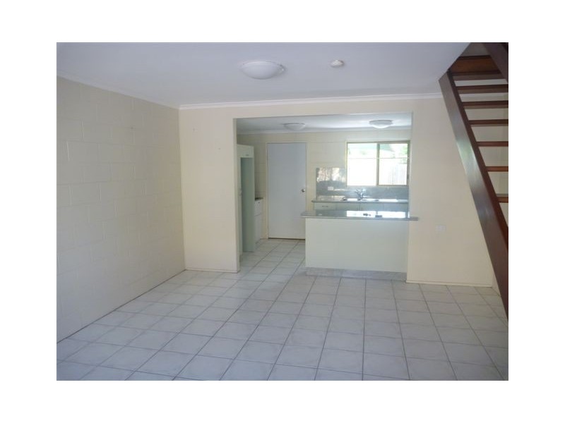 7/2a Powell Street, Bowen QLD 4805