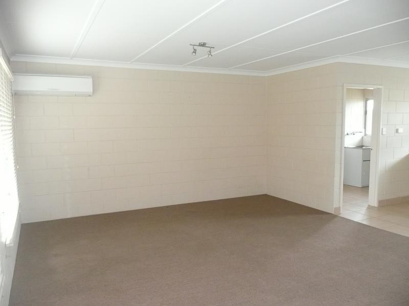 1,2,3/51 Leichhardt Street, Bowen QLD 4805