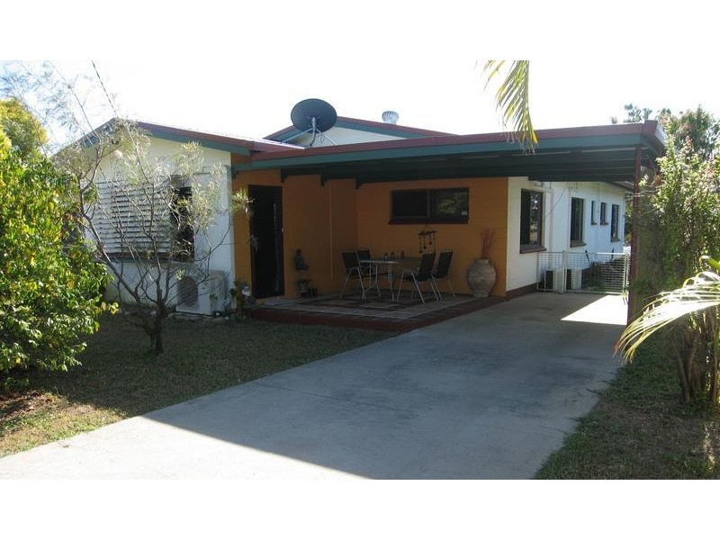 8 Korah Street, Bowen QLD 4805