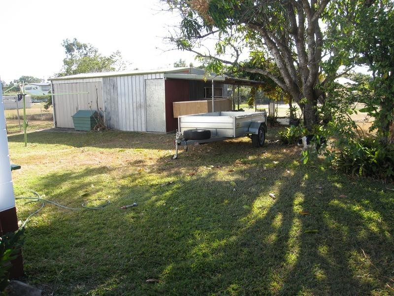 8 Korah Street, Bowen QLD 4805