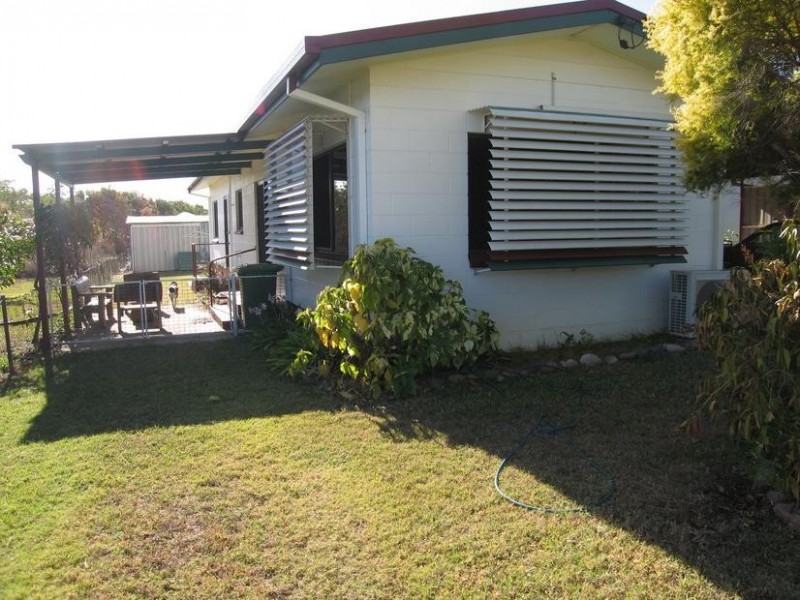 8 Korah Street, Bowen QLD 4805