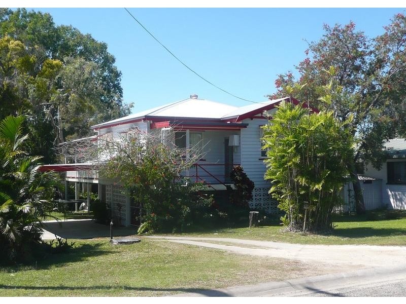 28 Field Street, Bowen QLD 4805