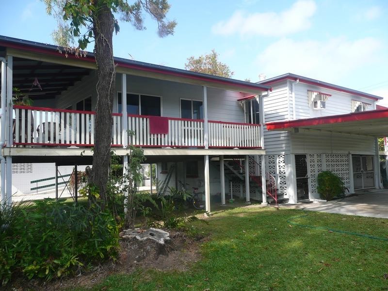 28 Field Street, Bowen QLD 4805