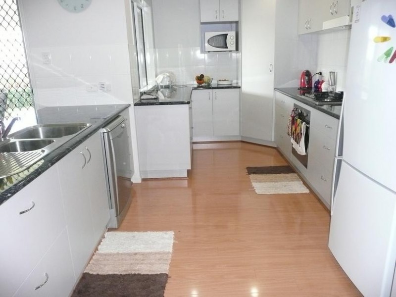 32 Emmerson Drive, Bowen QLD 4805