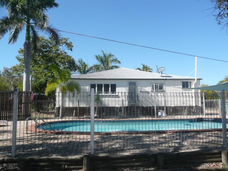 14 Livingstone Street, Bowen QLD 4805