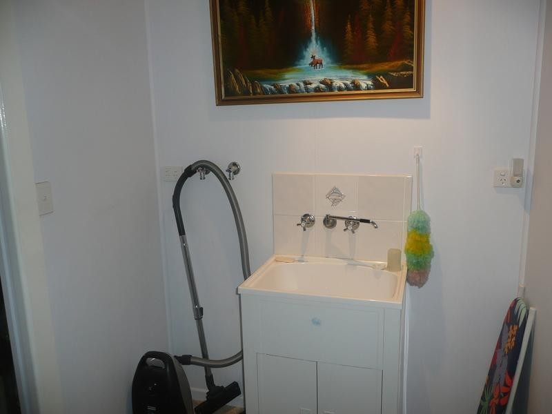 4 Murphy Street, Collinsville QLD 4804