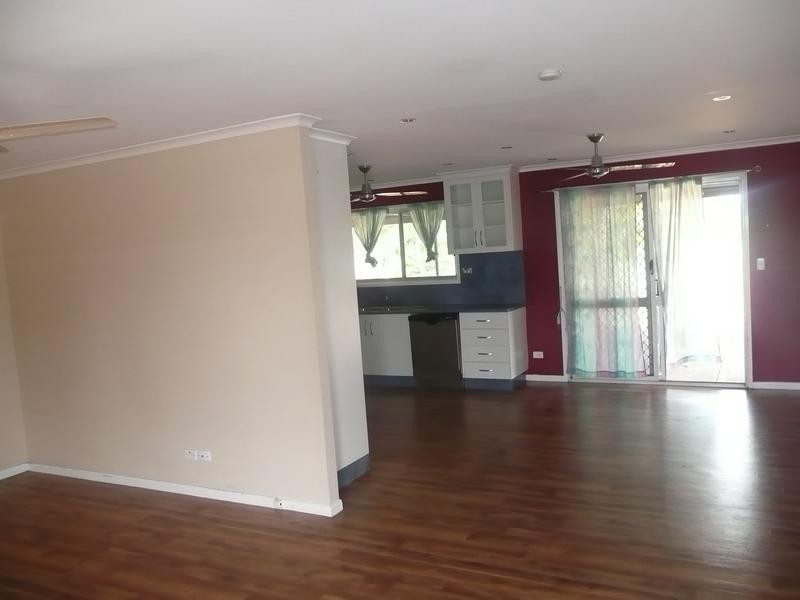 30 Parkinson Street, Collinsville QLD 4804