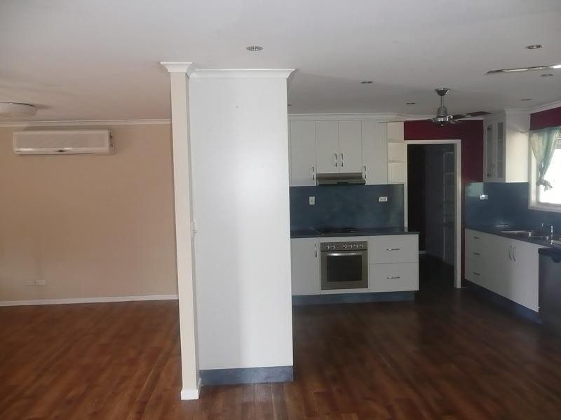 30 Parkinson Street, Collinsville QLD 4804