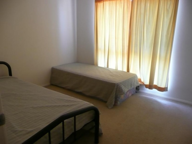 1/13 Queens Road, Bowen QLD 4805