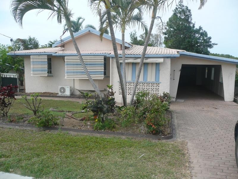 124 Herbert Street, Bowen QLD 4805