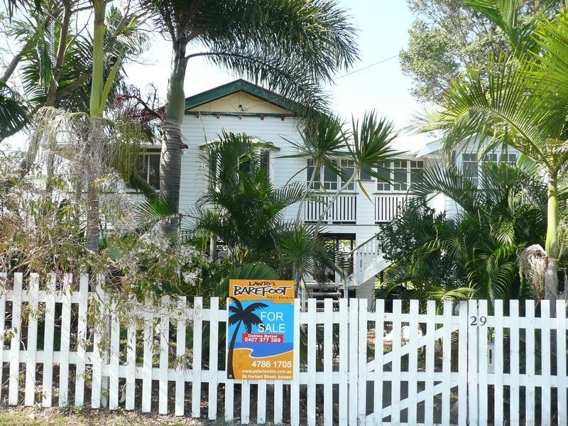 29 Gordon Street, Bowen QLD 4805