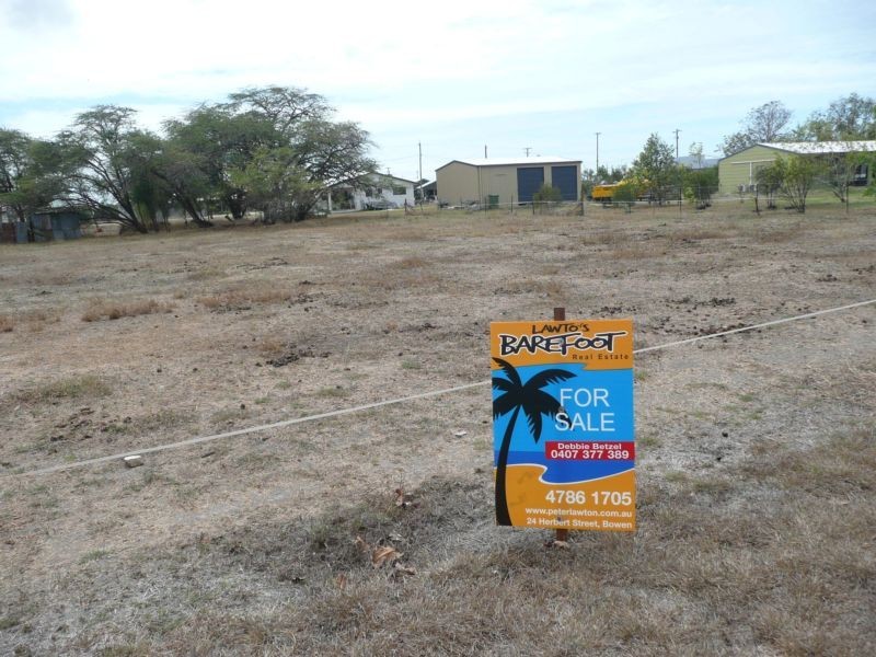 22 Skene Street, Bowen QLD 4805