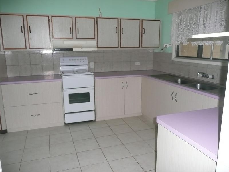 75a Livingstone Street, Bowen QLD 4805