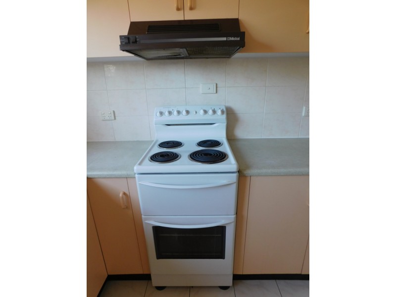 4/108 Herbert Street, Bowen QLD 4805