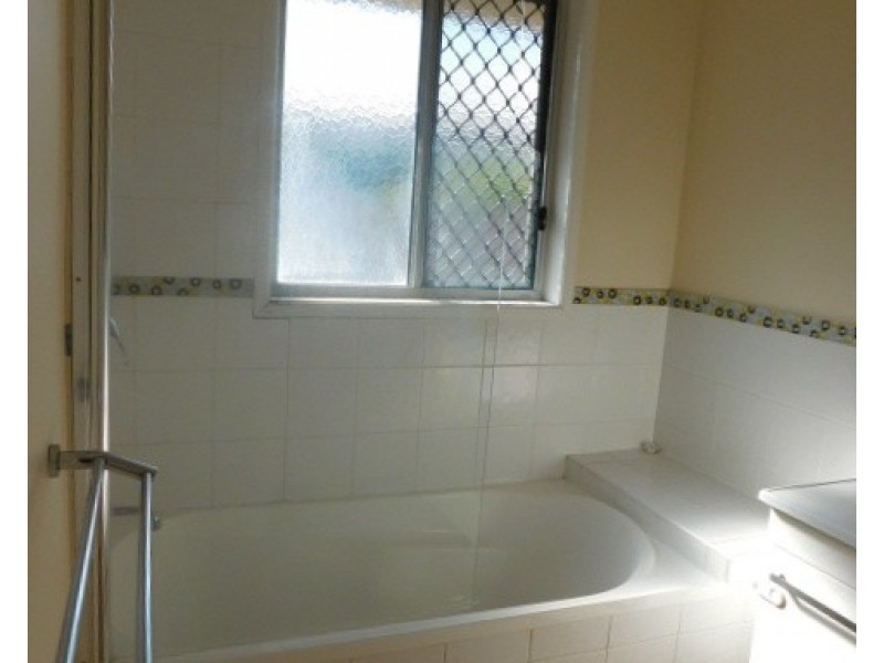 22 Lucinda Place, Bowen QLD 4805