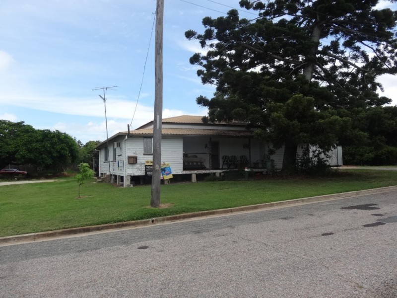 67 Williams Street, Bowen QLD 4805