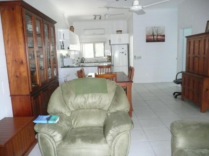 2/5 Lotus Lane, Bowen QLD 4805