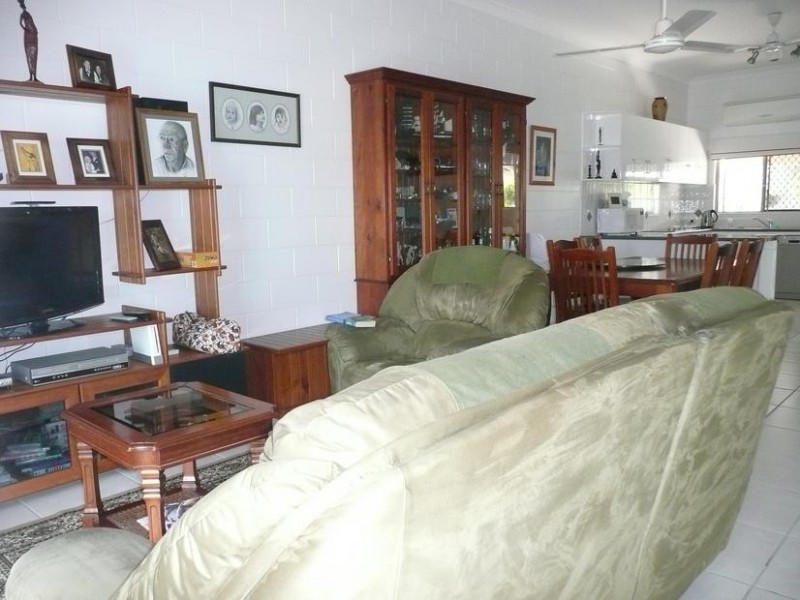 2/5 Lotus Lane, Bowen QLD 4805