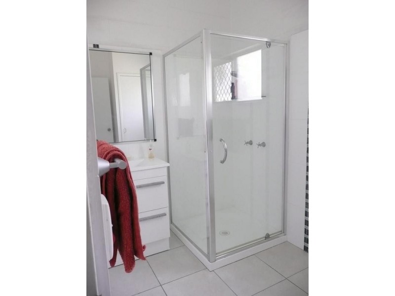 2/5 Lotus Lane, Bowen QLD 4805