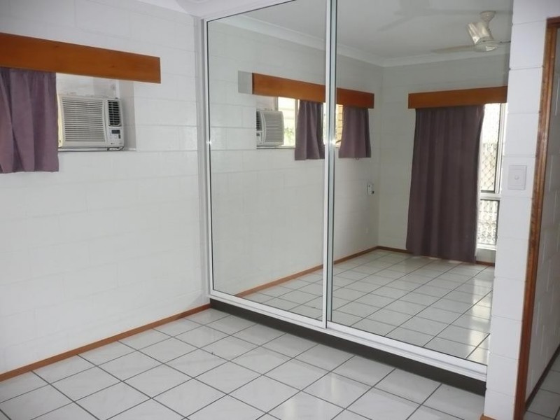 2a Verna Street, Bowen QLD 4805
