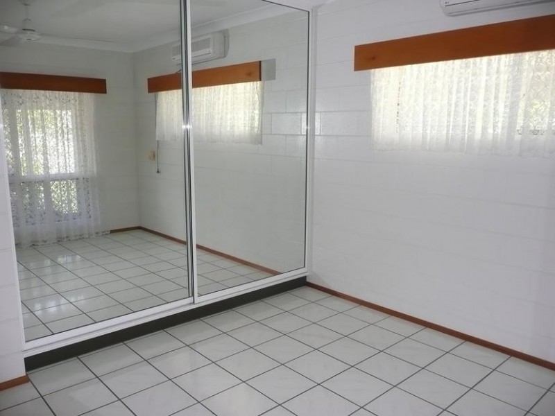 2a Verna Street, Bowen QLD 4805