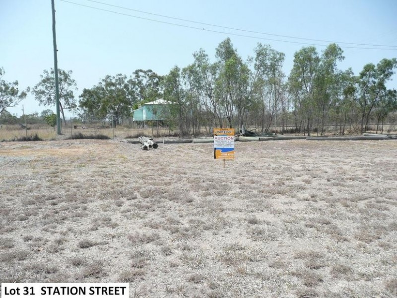 11 Shrubsole Street, Collinsville QLD 4804