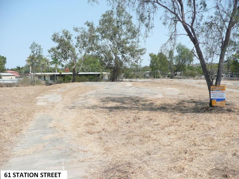 11 Shrubsole Street, Collinsville QLD 4804