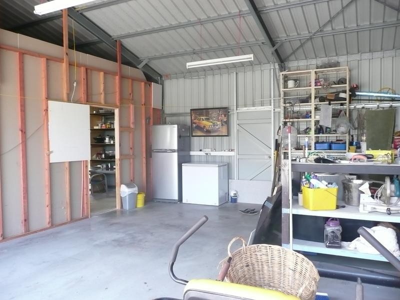 129 Inveroona Road, Bowen QLD 4805