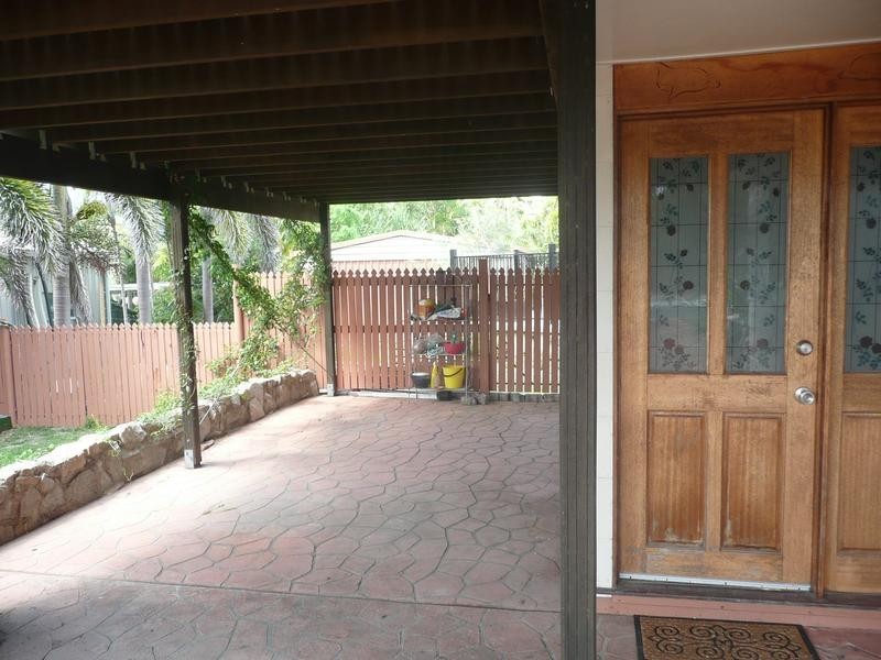 21 Rose Bay Road, Bowen QLD 4805