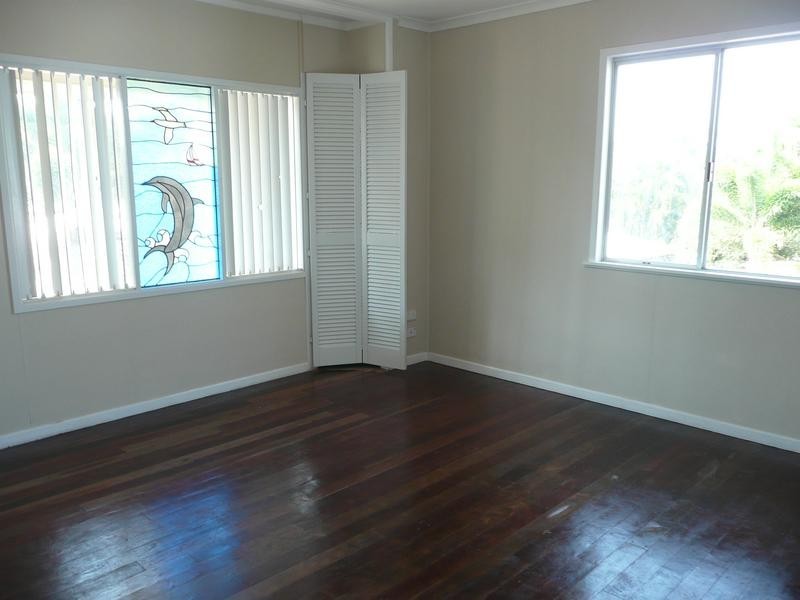 21 Rose Bay Road, Bowen QLD 4805