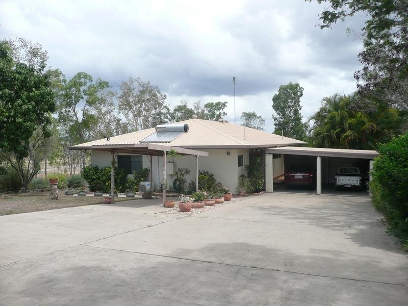 15 Collin Road, Collinsville QLD 4804