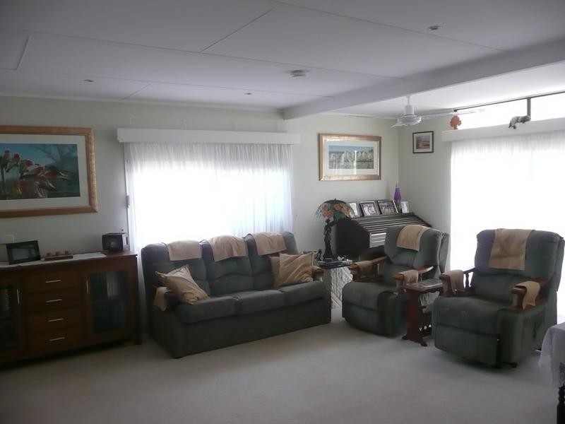 15 Collin Road, Collinsville QLD 4804