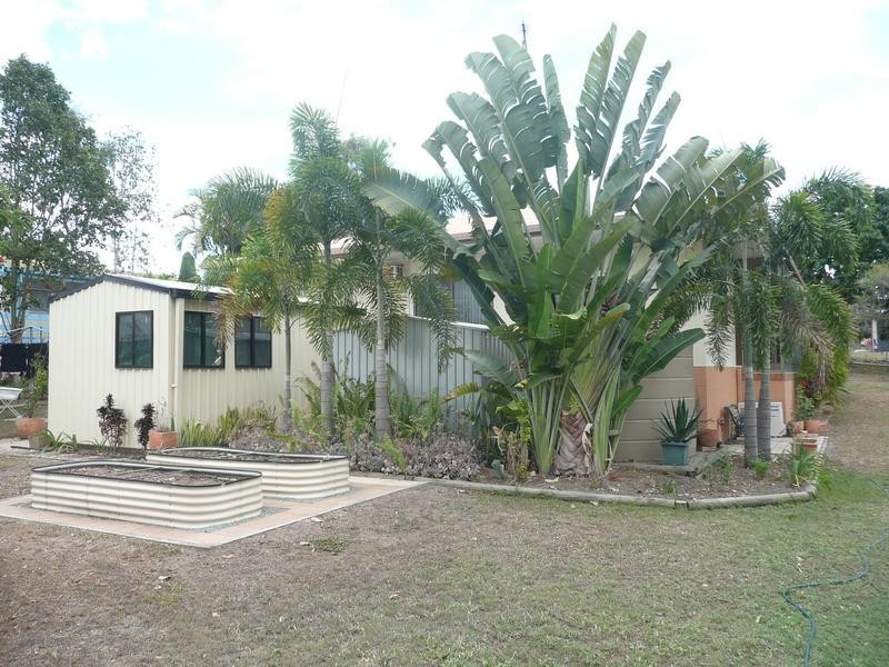 15 Collin Road, Collinsville QLD 4804