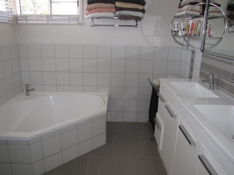 38 Whitsunday Street, Bowen QLD 4805