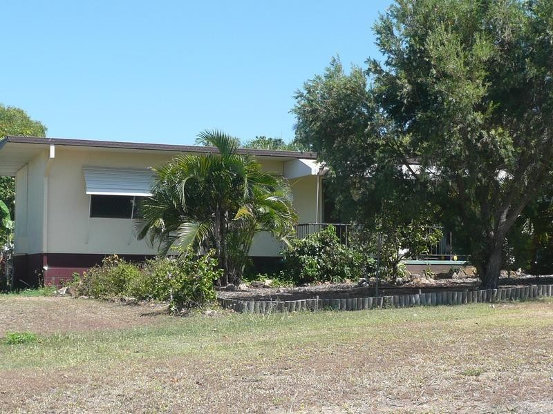 98 Kennedy Street, Bowen QLD 4805