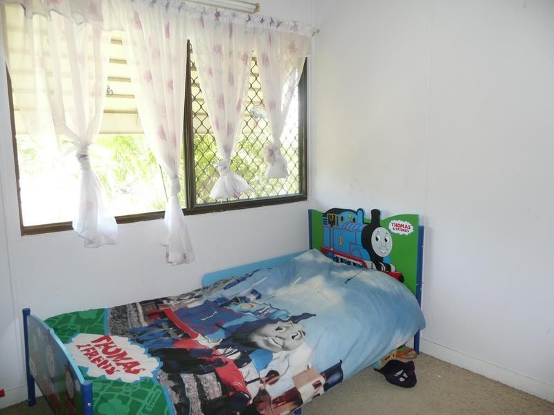 98 Kennedy Street, Bowen QLD 4805