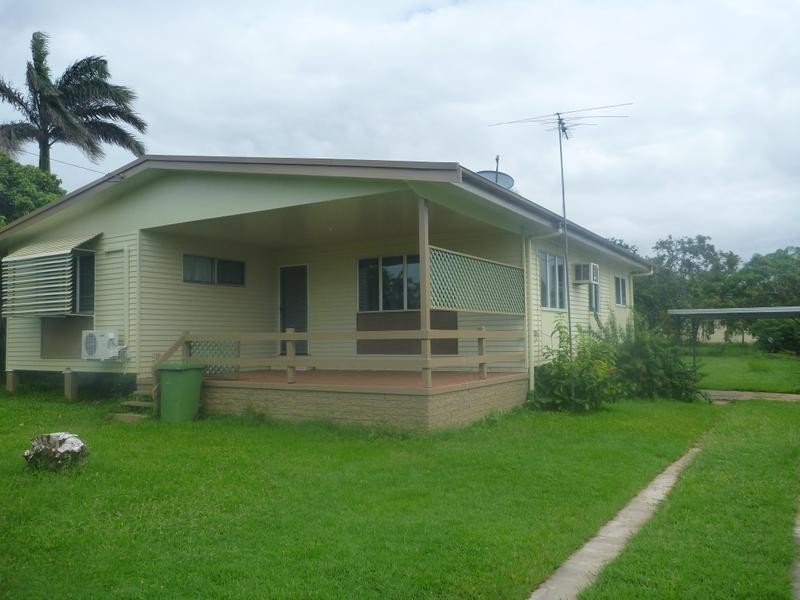 21 Hay Street, Bowen QLD 4805