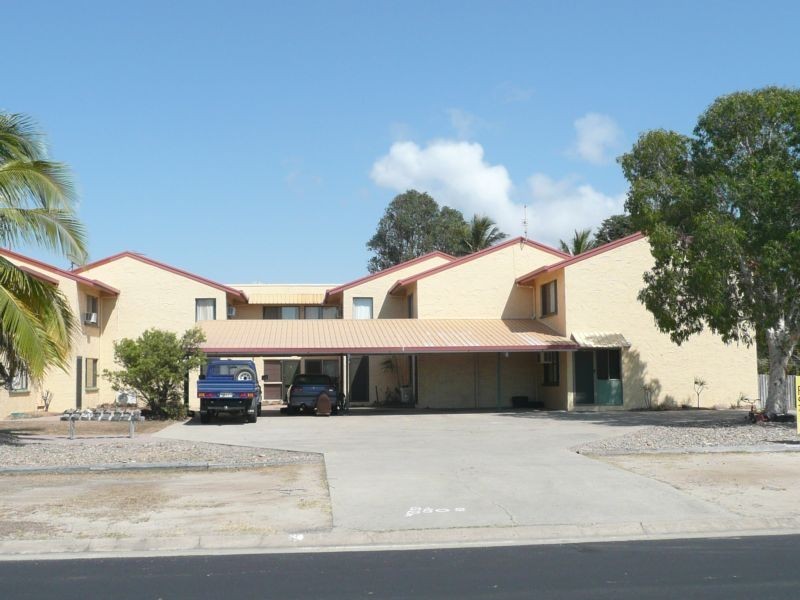 7/2a Powell Street, Bowen QLD 4805