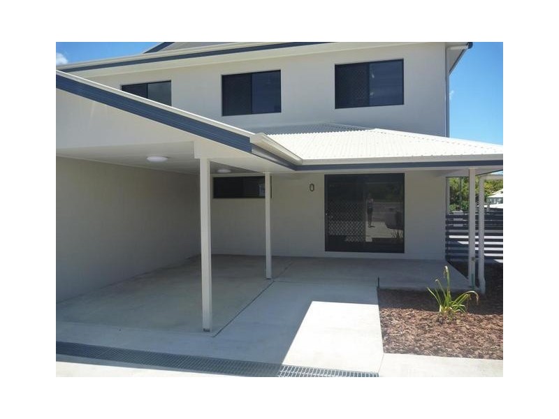 1/62 Livingstone, Bowen QLD 4805