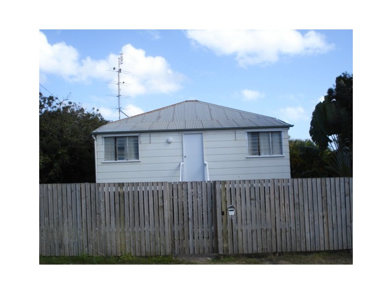 66 Livingstone Street, Bowen QLD 4805