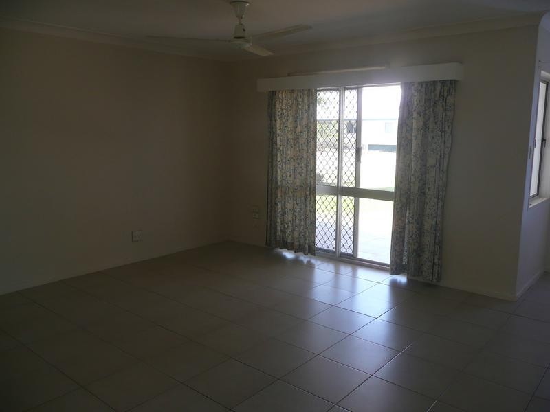 6 Rodney Street, Bowen QLD 4805