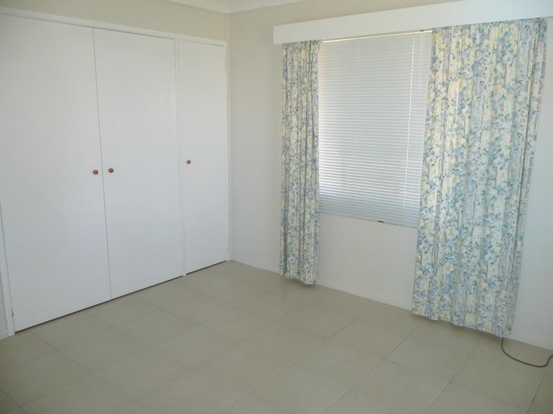 6 Rodney Street, Bowen QLD 4805