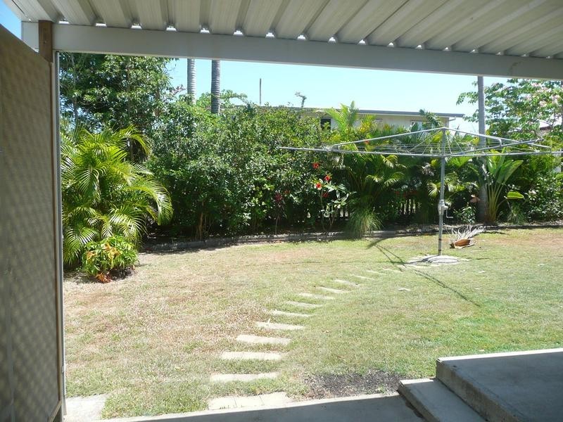 6 Rodney Street, Bowen QLD 4805
