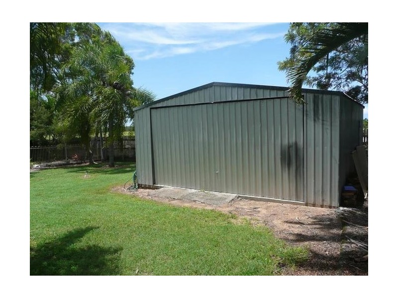 15 Eglinton Street, Bowen QLD 4805