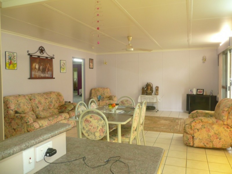 28 Conway Street, Collinsville QLD 4804