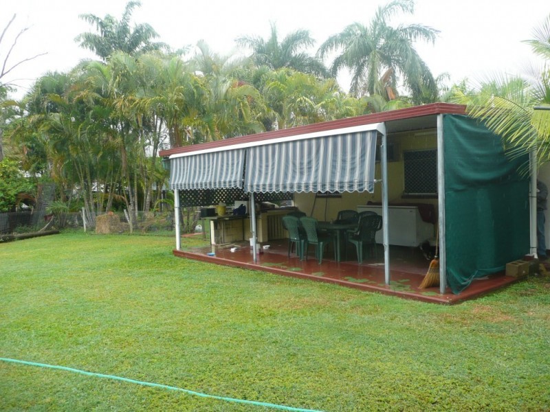28 Conway Street, Collinsville QLD 4804