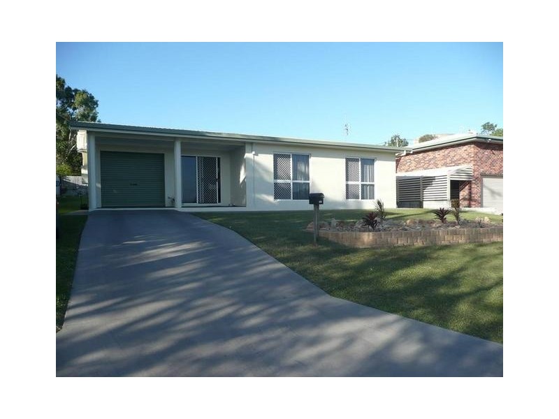 106 Leichhardt Street, Bowen QLD 4805