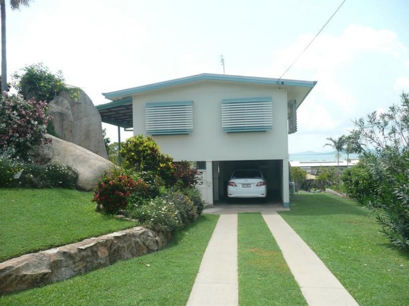 87 Williams Street, Bowen QLD 4805